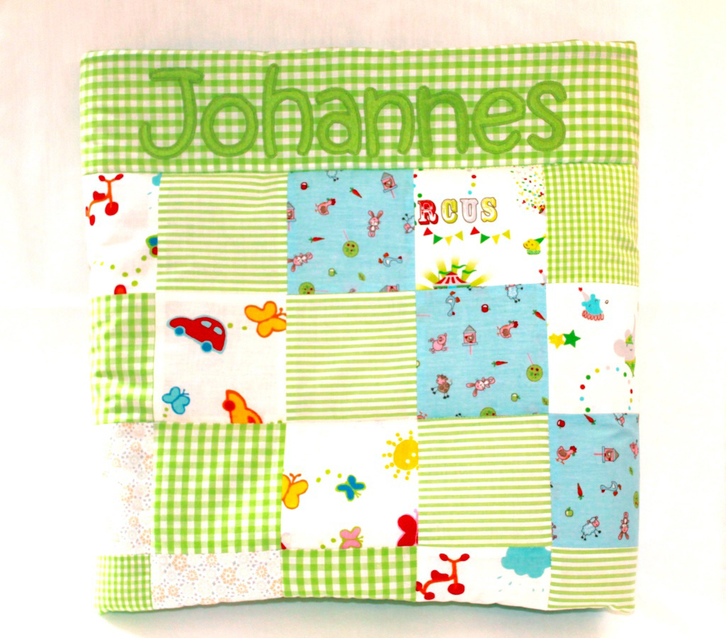 Patchwork Babydecke mit Namen - grün 4