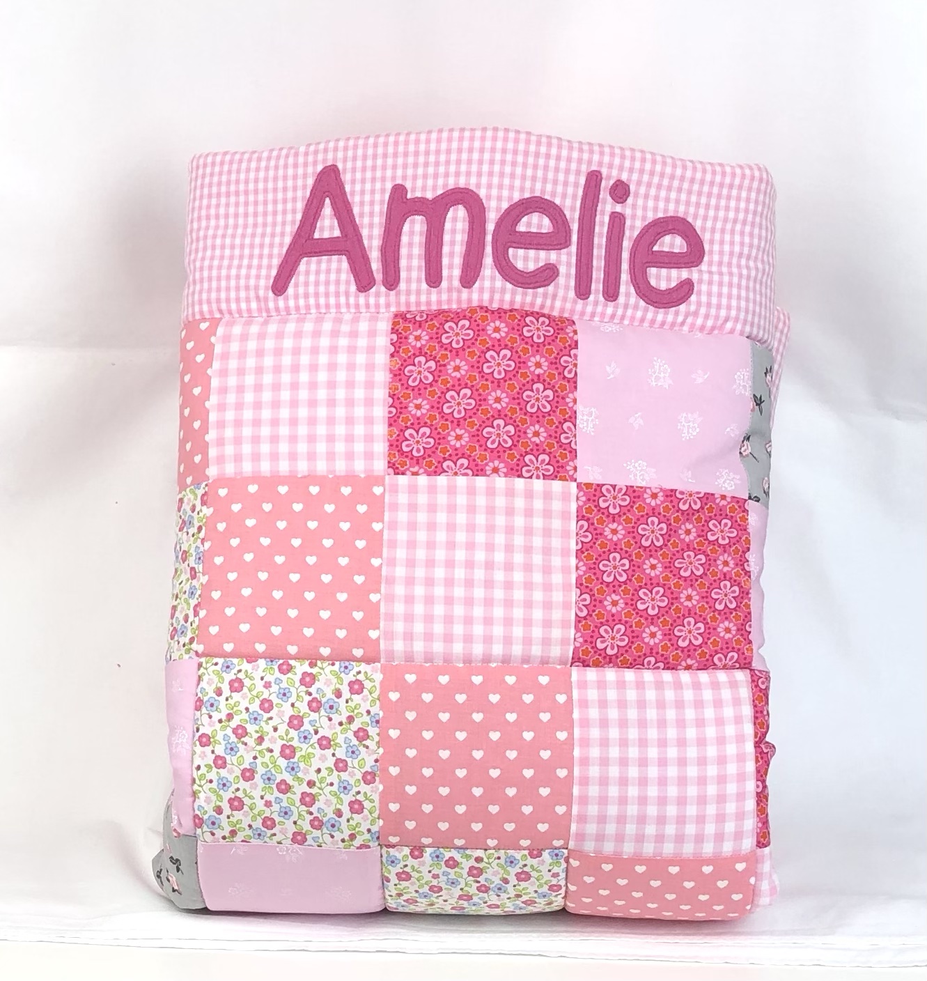 Patchwork Babydecke mit Namen - rosa 2
